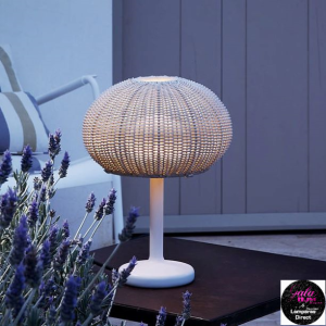 garotamlogo garotamlogo